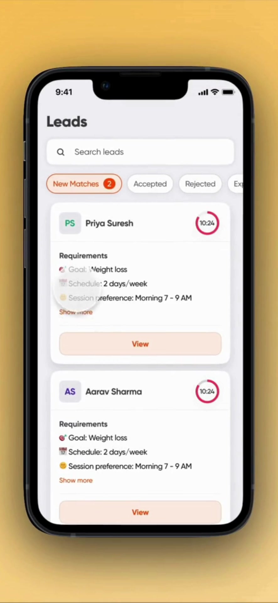 Pyng expert lead card showing the customer’s weight-loss goal, weekly schedule, and morning session preference.
